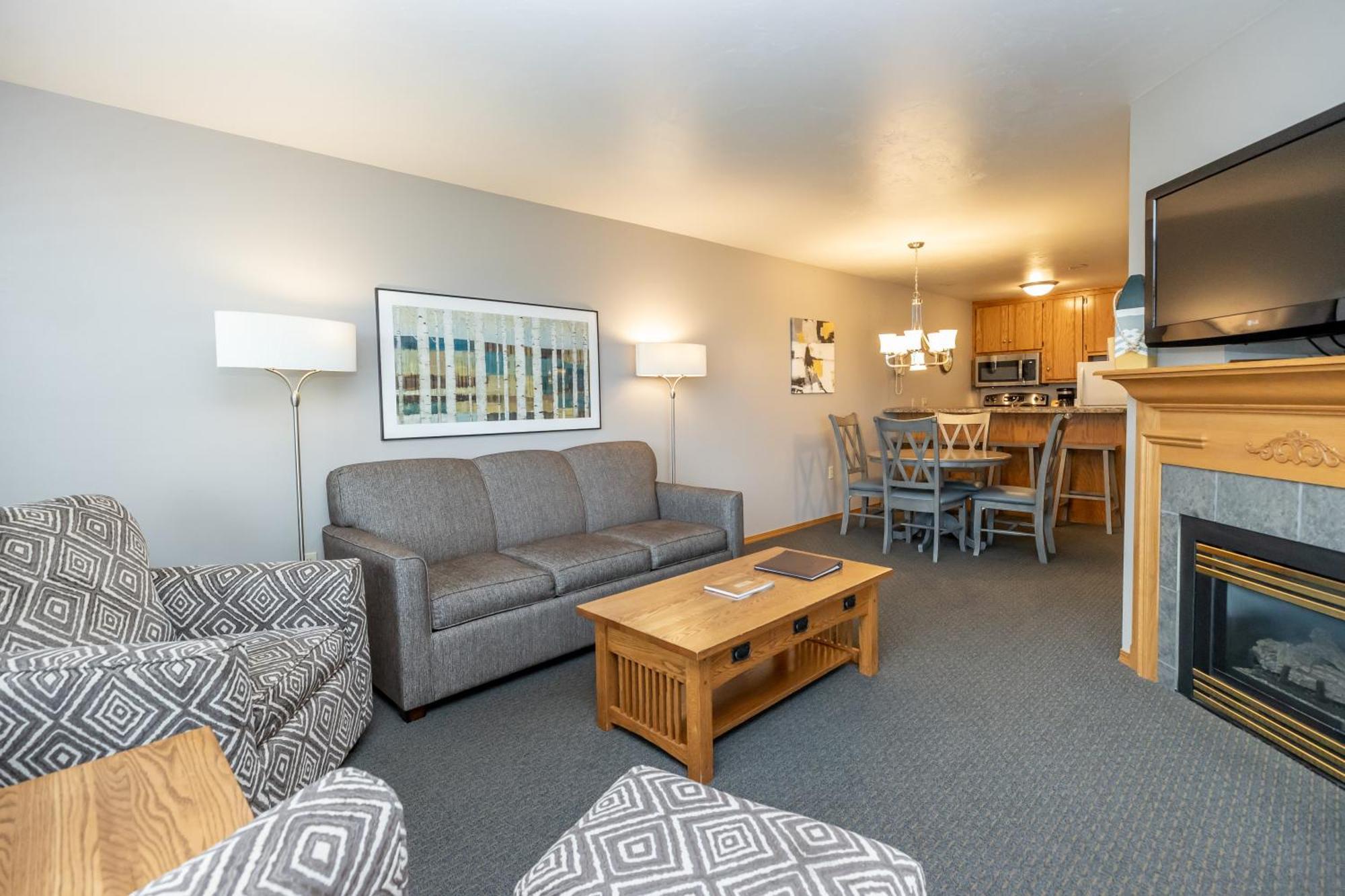 Westwood Shores Waterfront Resort Стерджен-Бей Экстерьер фото